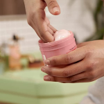 The Body Shop Pink Grapefruit Body Yogurt 200ml - Image 2