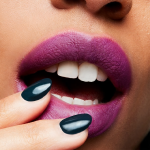 MAC Matte Lipstick-Men Love Mystery-Lavendar violet - Image 4