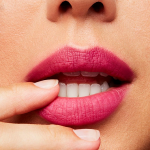 MAC Retro Matte Lipstick-Flat Out Fabulous-Bright plum matte - Image 4