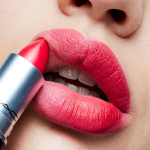 MAC Retro Matte Lipstick-Relentlessly Red-Bright pinkish coral matte - Image 3