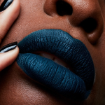 MAC Retro Matte Liquid Lipcolour-Young Attitude-Blackened teal - Image 4