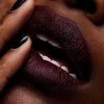 MAC Retro Matte Liquid Lipcolour-High Drama-Deep dark plum - Image 3