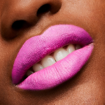 MAC Matte Lipstick-Candy Yum-Yum-Neon pink - Image 4