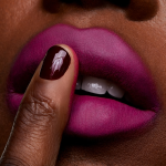 MAC Powder Kiss Lipstick-Velvet Punch-Bright cool fuschia - Image 5